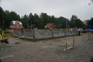 budowa posterunku w Milówce-budowa murów