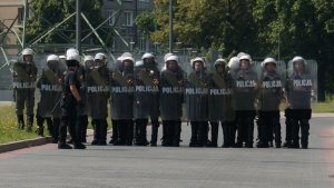 Tyscy policjanci ćwiczyli na Stadionie Miejskim